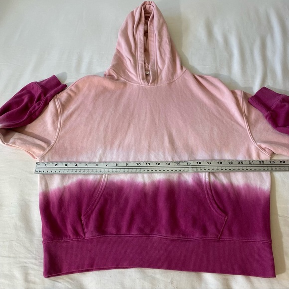 Wildfox Women's French Terry Relaxed Fit Tie-Dye Hoodie size medium Oversized - Picture 5 of 9